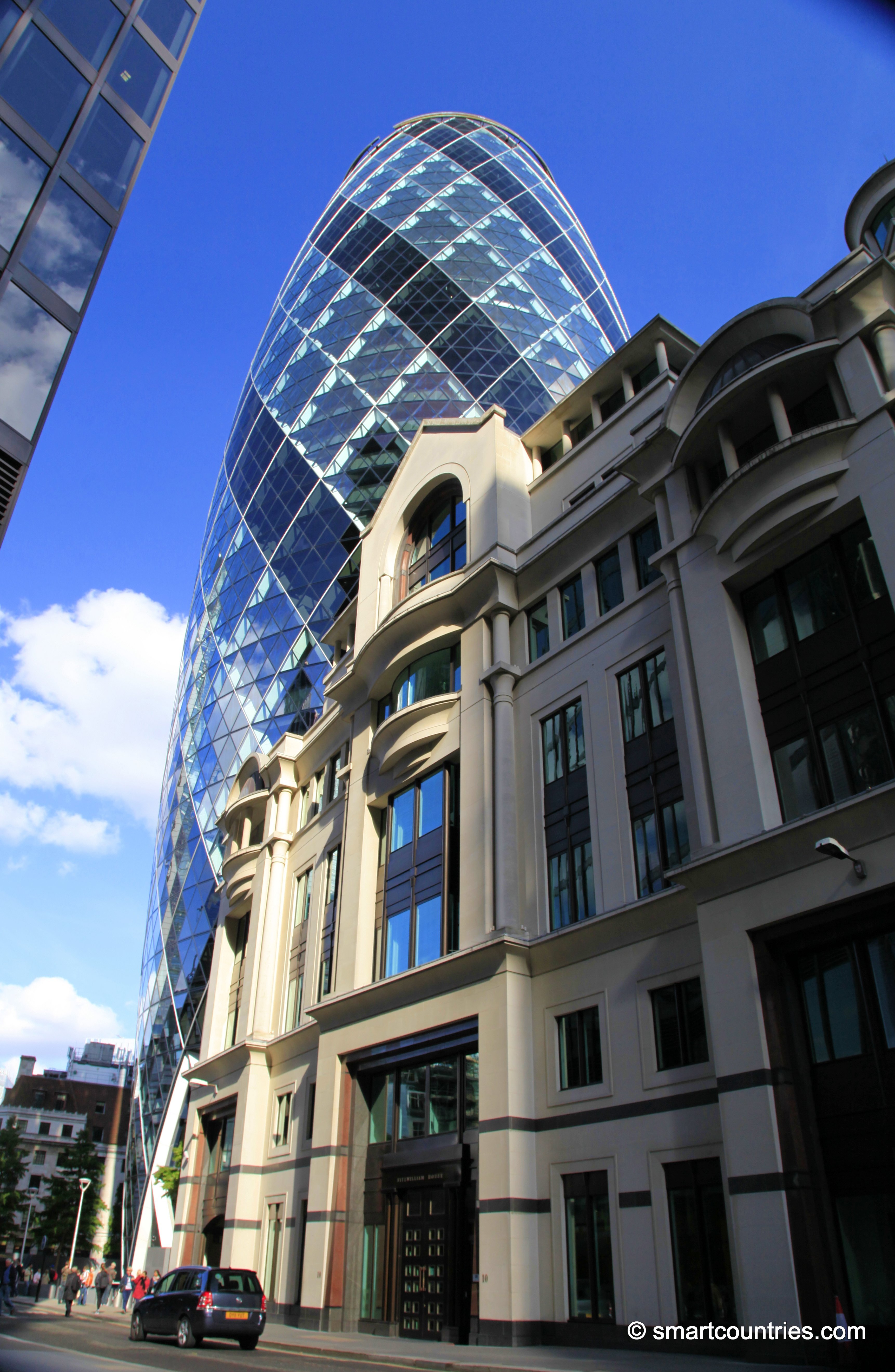 The Gherkin Histoire 30 St Mary Axe The Gherkin Activit s FABDQ The Gherkin Histoire 30 St Mary Axe The Gherkin Activit s FABDQ