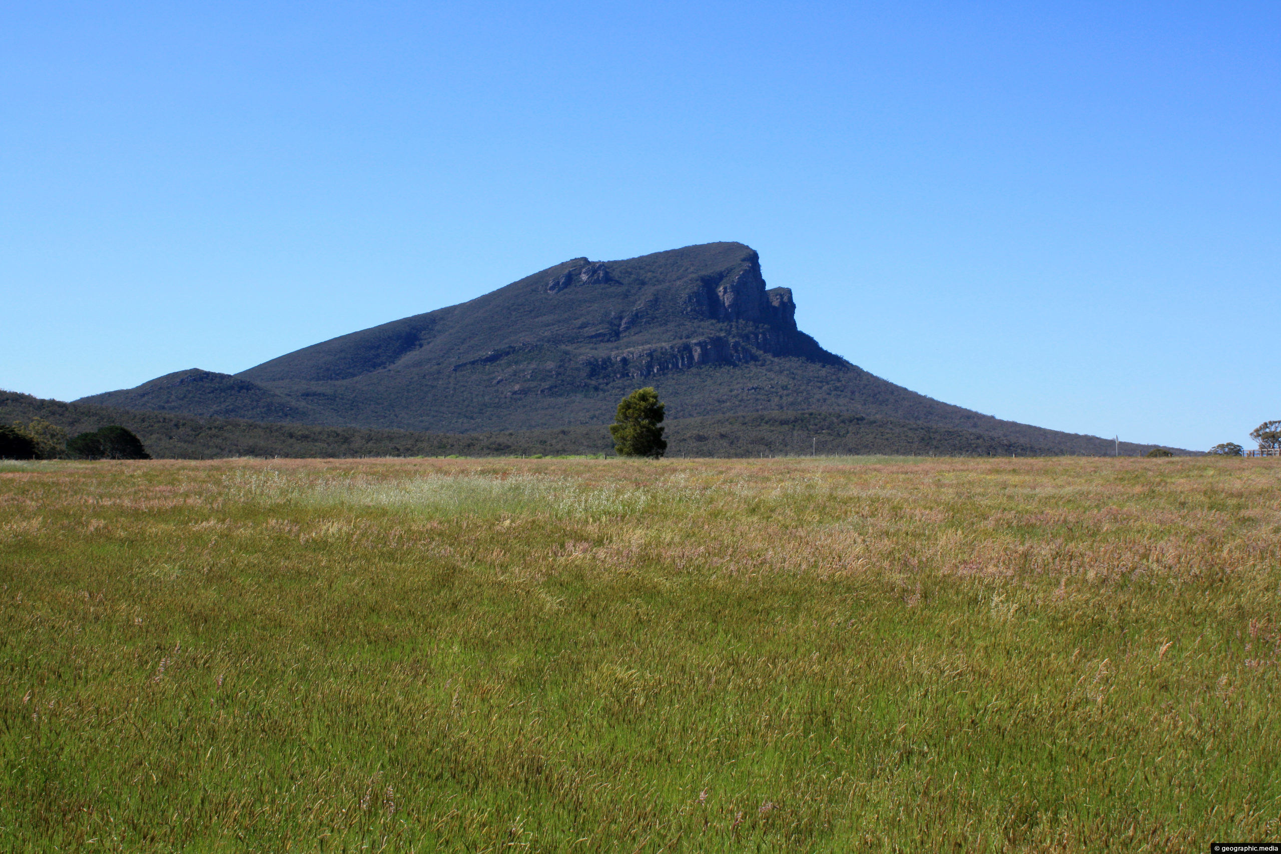 Mount Rageoun Mount Sturgeon - Geographic Media