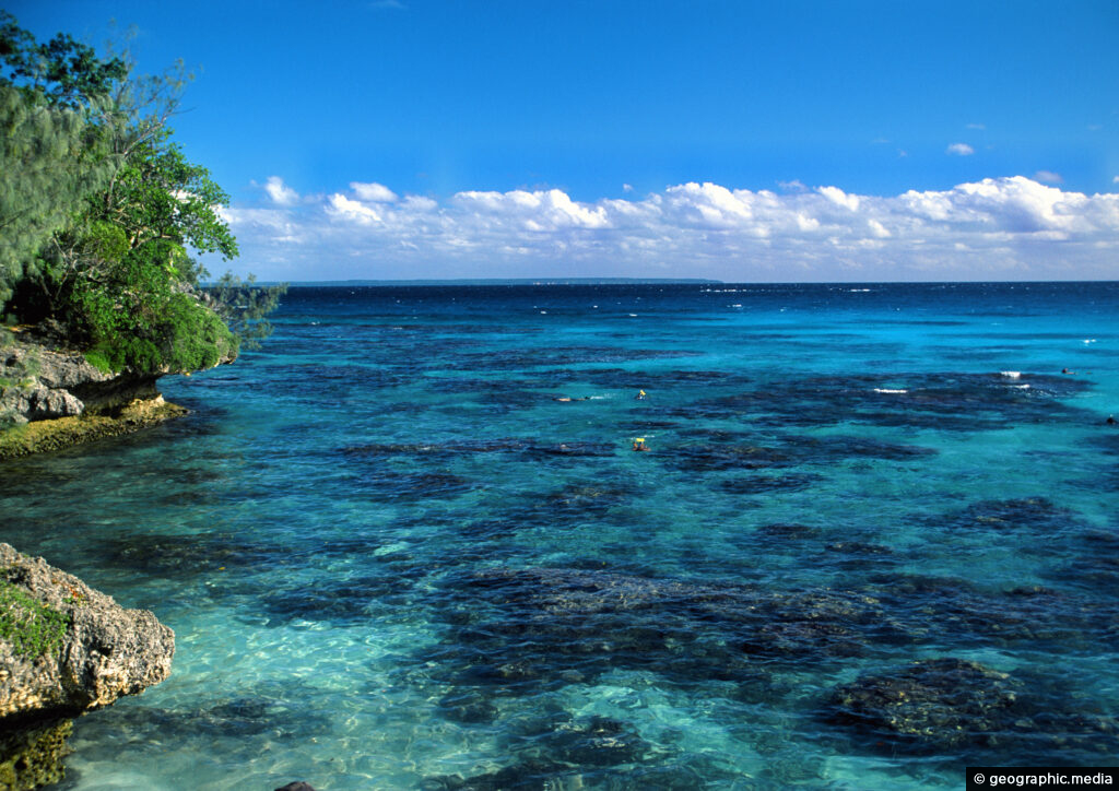 Lifu Lifou Island Diving - Geographic Media
