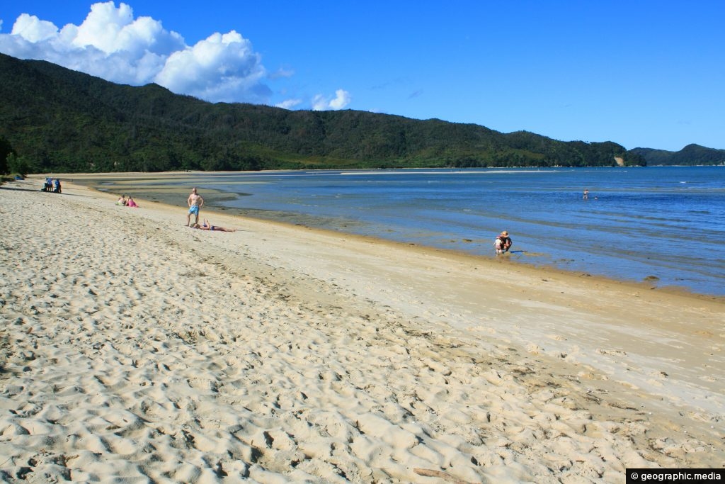 Sandy Bay Abel Tasman - Geographic Media