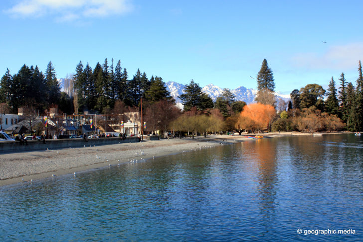 Queenstown Lake Front - Geographic Media