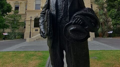 Fraser Statue at Old Government Buildings