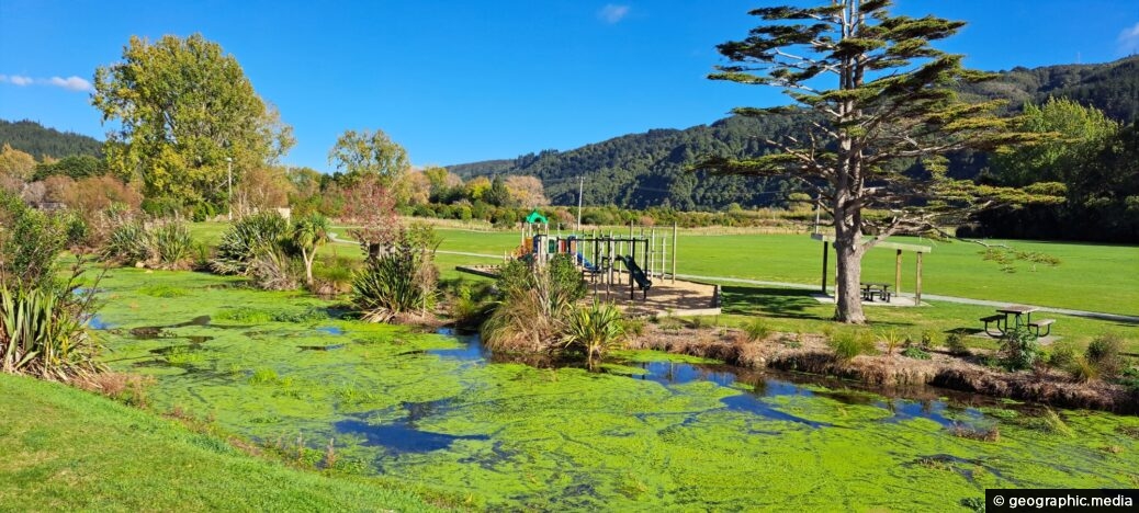 Māwaihākona Stream and Playground