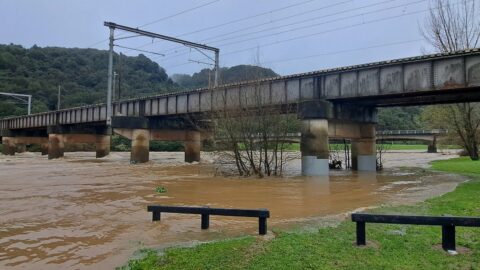 Flooded Hutt River in 2024