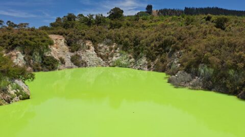 The Devil's Bath in Rotorua