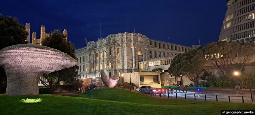 Parliament House & Beehive