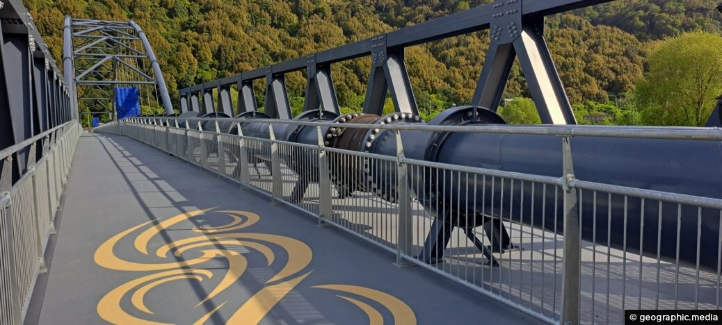 Silverstream Pipe Bridge